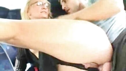 الوجه سكس تدليك مترجم